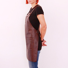 Leather apron BUFFALO for ladies cognac