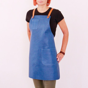 Leather apron BUFFALO for ladies blue jeans